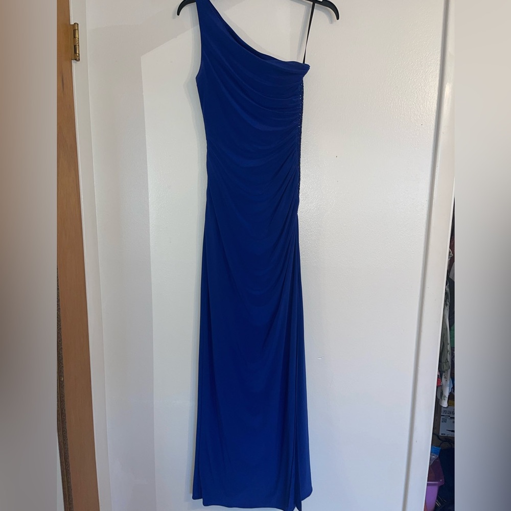 Blue prom dress